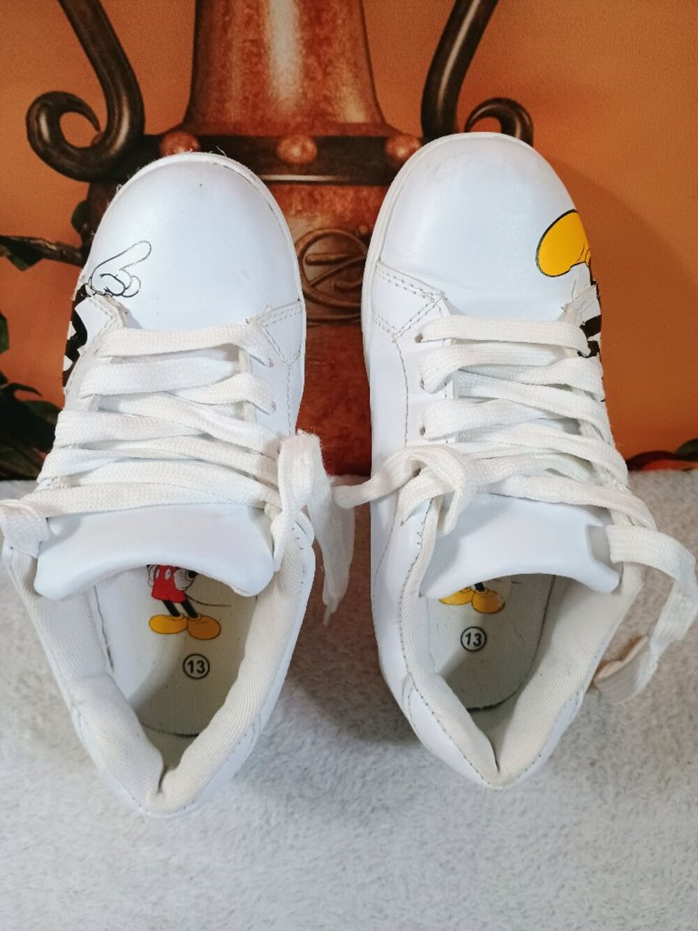 EUC Girls Disney Sz 13 White & Black Mickey Mouse Script Graphic Low Top Sneaker